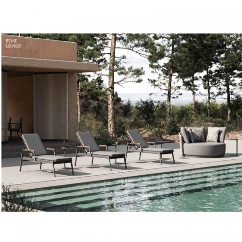 Lounger